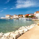 In With One-bedroom 17 Porec
